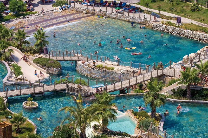 Club Grand Aqua 5