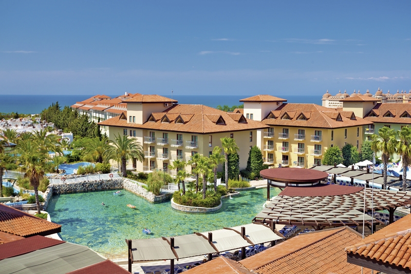 Club Grand Aqua 1