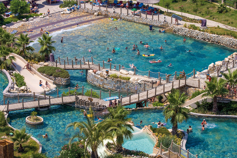 Club Grand Aqua 10