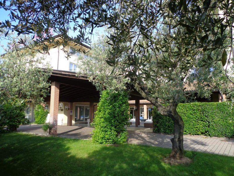 B&B Hotel Affi Lago di Garda