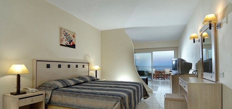 Blue Marine Resort & Spa Hotel 5