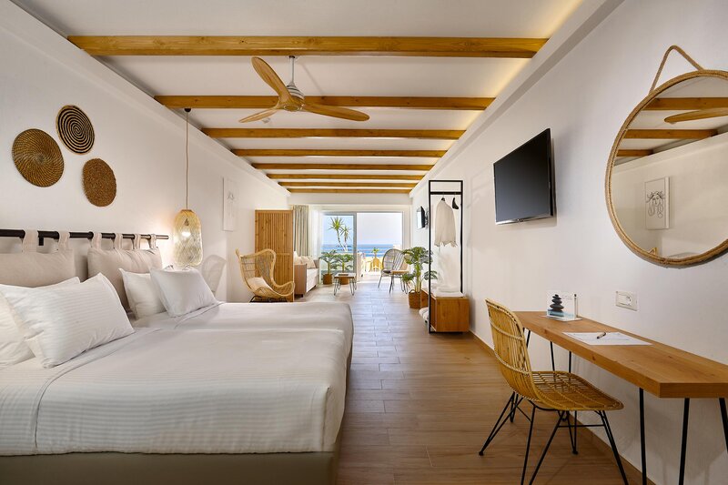 Blue Marine Resort & Spa Hotel 8