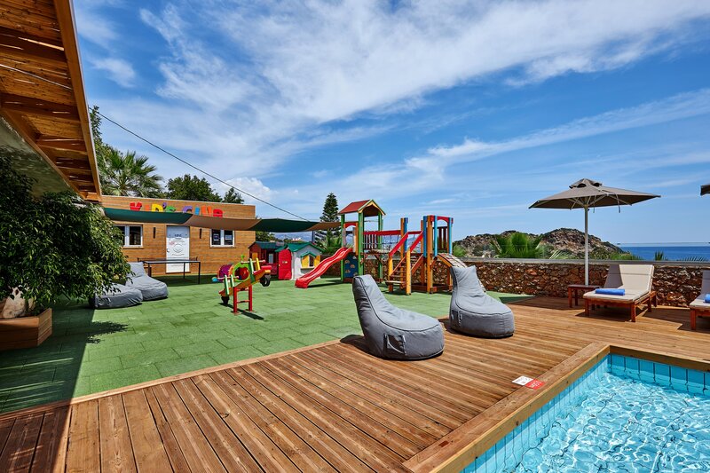 Blue Marine Resort & Spa Hotel 68