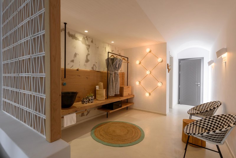 Afroditi Venus Beach Hotel & Spa 210