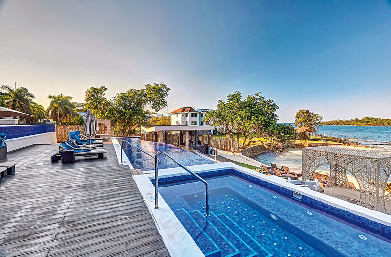 Grand Lido Negril Au Naturel All-Suites Resort 2