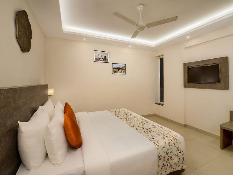 Sterling Goa Varca 23