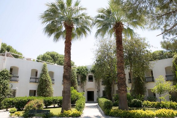 Sea Side Beach Club 1