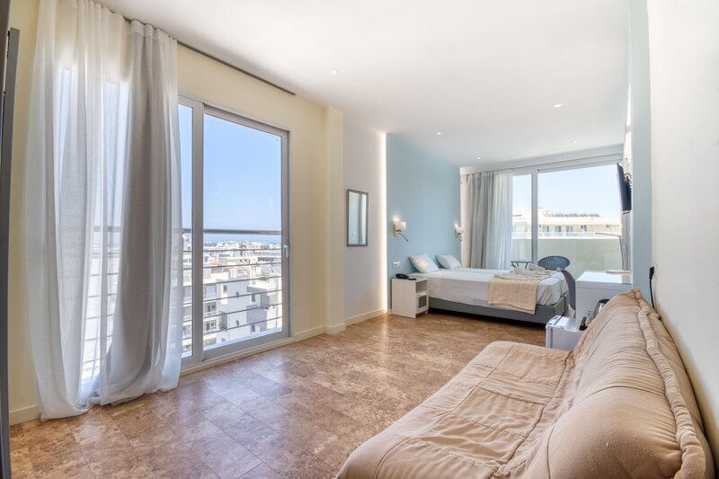 Arte Hotel 69