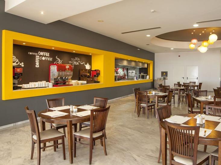 Kipriotis Aqualand Hotel 4