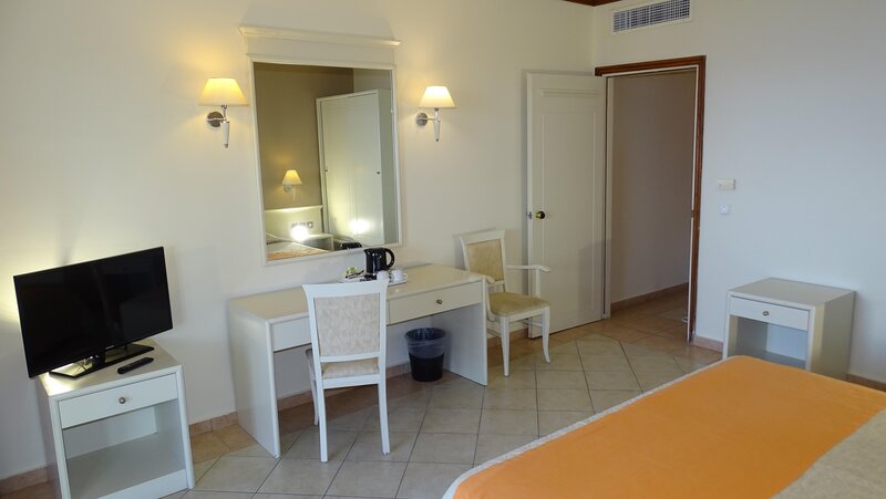 Kipriotis Aqualand Hotel 25