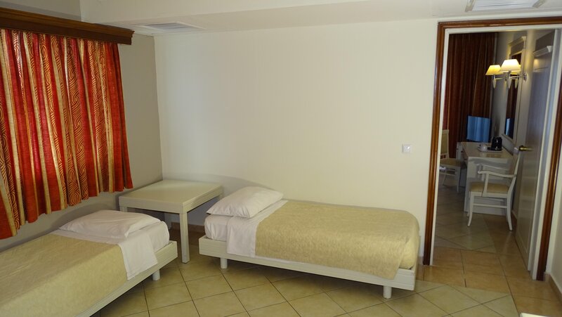 Kipriotis Aqualand Hotel 28