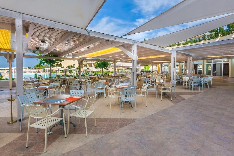 Kipriotis Aqualand Hotel 10