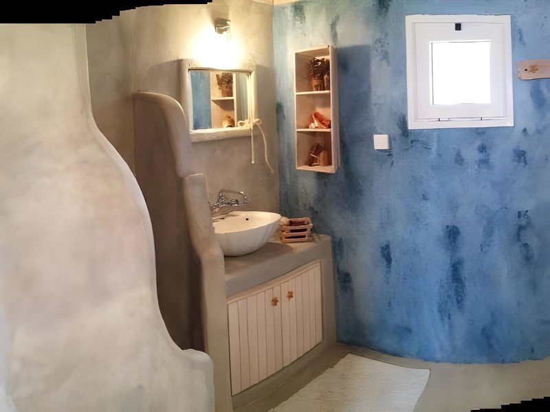 Klima Paradise Beachfront Studios & Apartments 4 - Bathroom Example