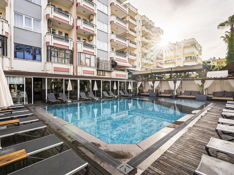 H.M.A. Apart Hotel 15 - Outdoor Pool