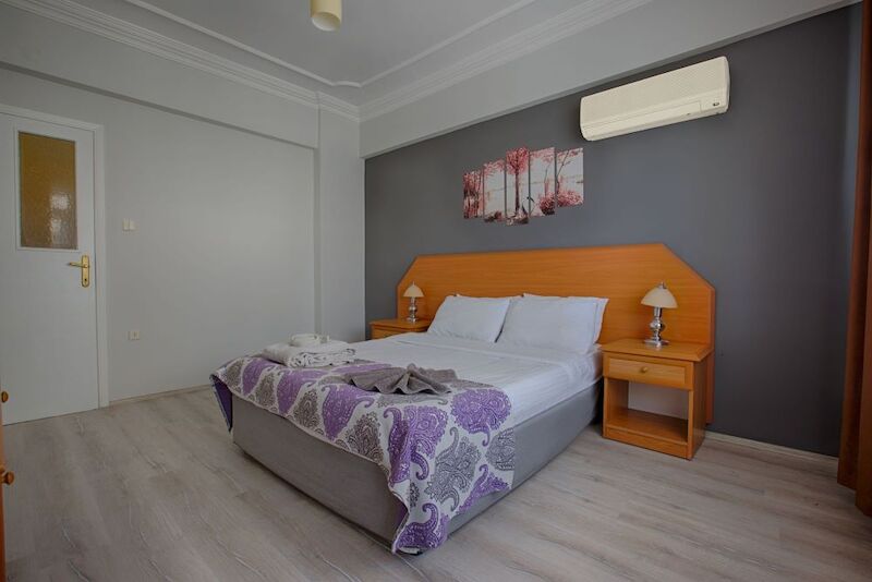 HMA Hotel & Suites 9