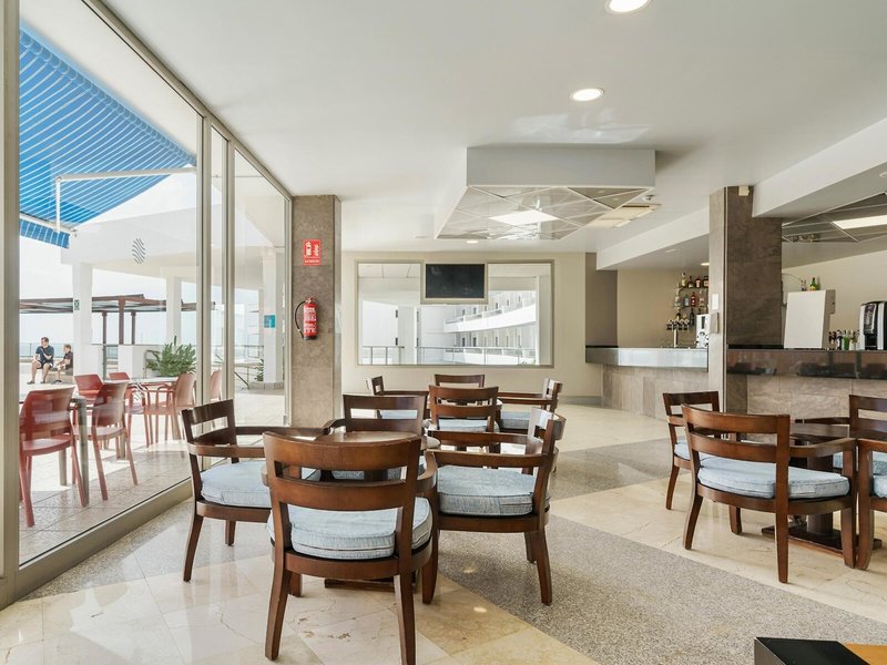 Gema Aguamarina Golf Hotel & Appartements 24