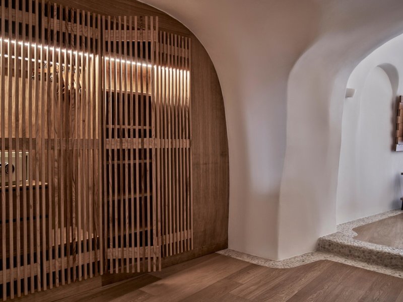 Kirini Suites & Spa 27
