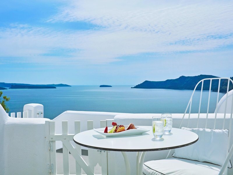 Kirini Suites & Spa 29
