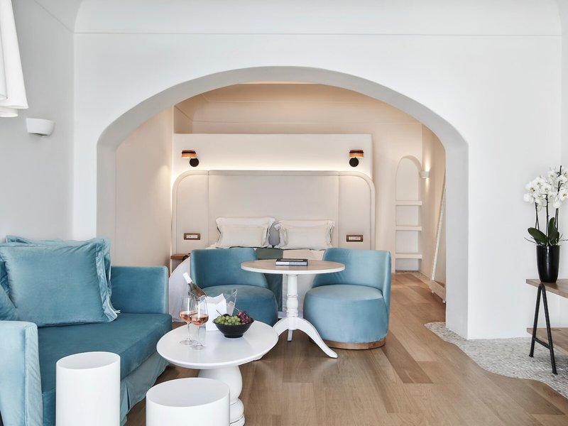 Kirini Suites & Spa 30