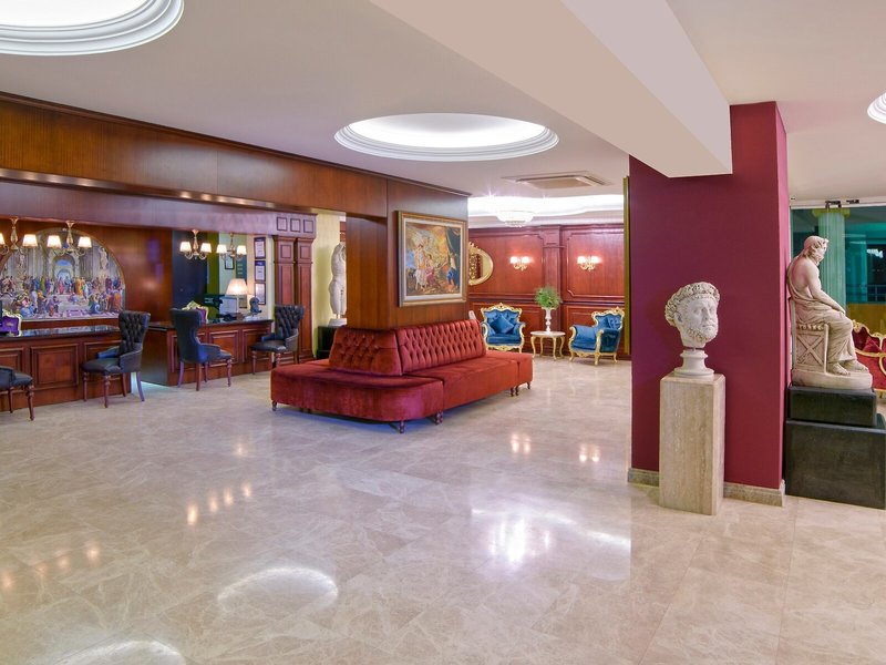 Antique Roman Palace 17