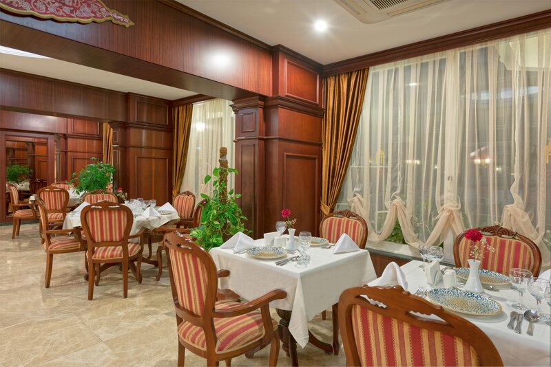 Antique Roman Palace Museum Hotel 16