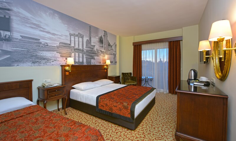 Antique Roman Palace Museum Hotel 25