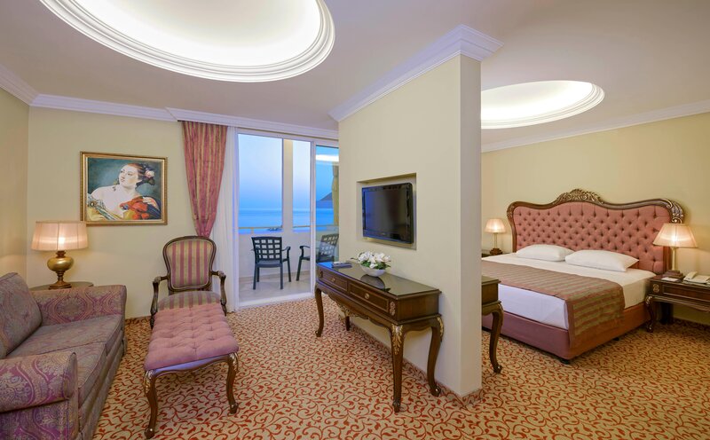 Antique Roman Palace Museum Hotel 44