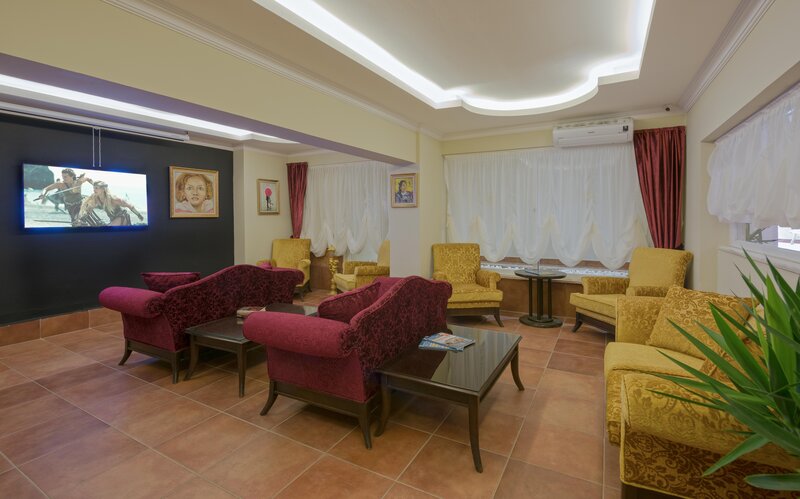 Antique Roman Palace Museum Hotel 88
