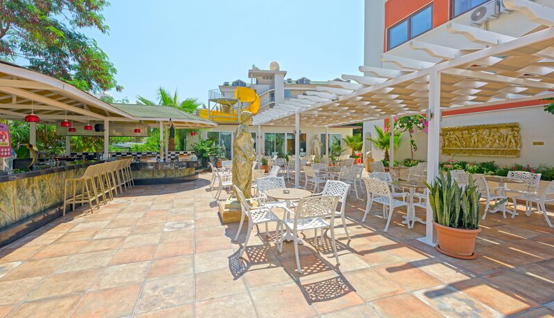 Antique Roman Palace Museum Hotel 92