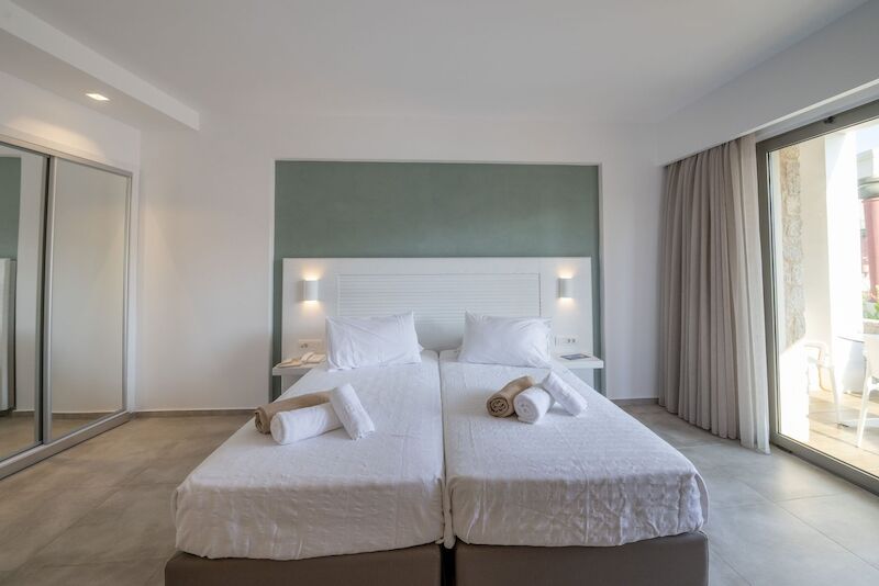 Apollon Hotel 17