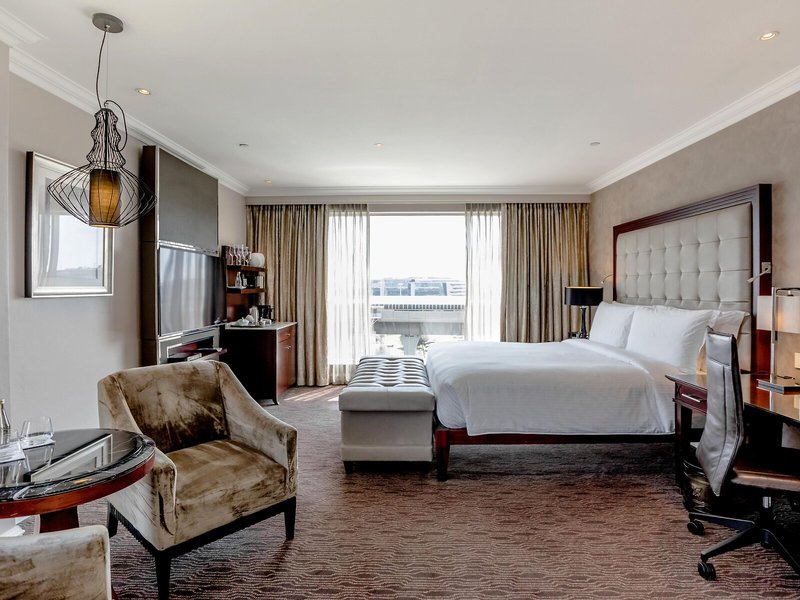 Intercontinental Johannesburg O.R.Tambo Airport 32 - Room Example