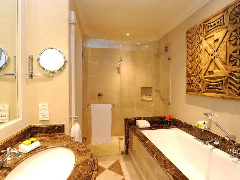 Intercontinental Johannesburg O.R.Tambo Airport 44 - Bathroom Example