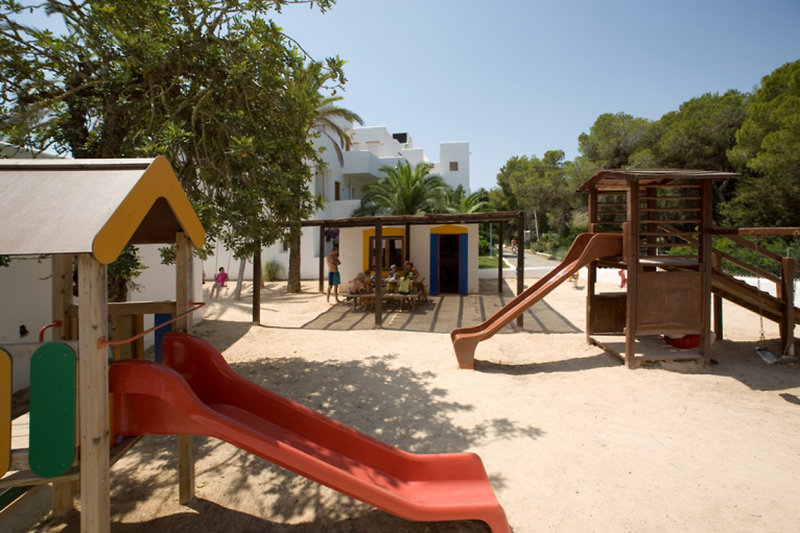 Cala Llenya Resort Ibiza 3