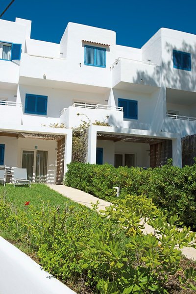 COOEE Cala Llenya Resort Ibiza 9