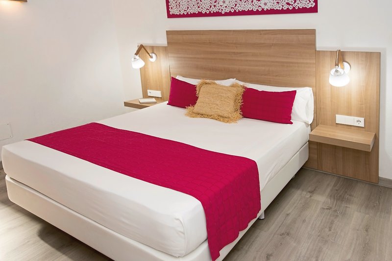 COOEE Cala Llenya Resort Ibiza 11