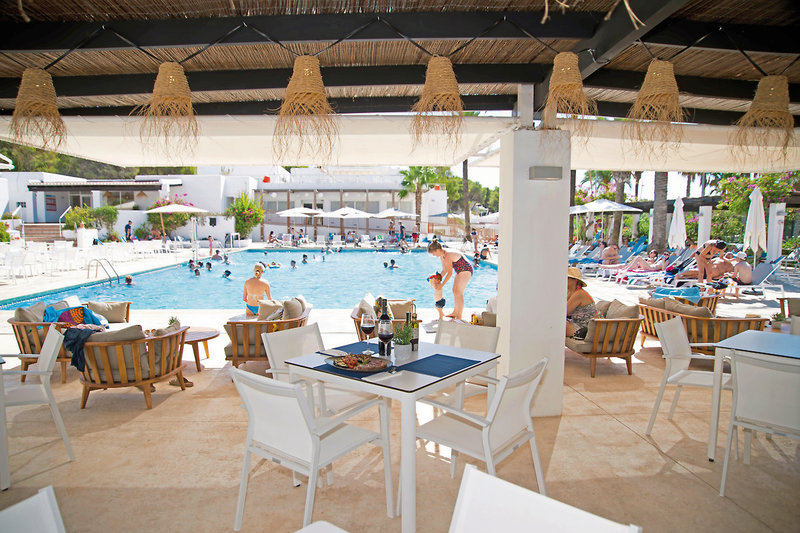 COOEE Cala Llenya Resort Ibiza 18