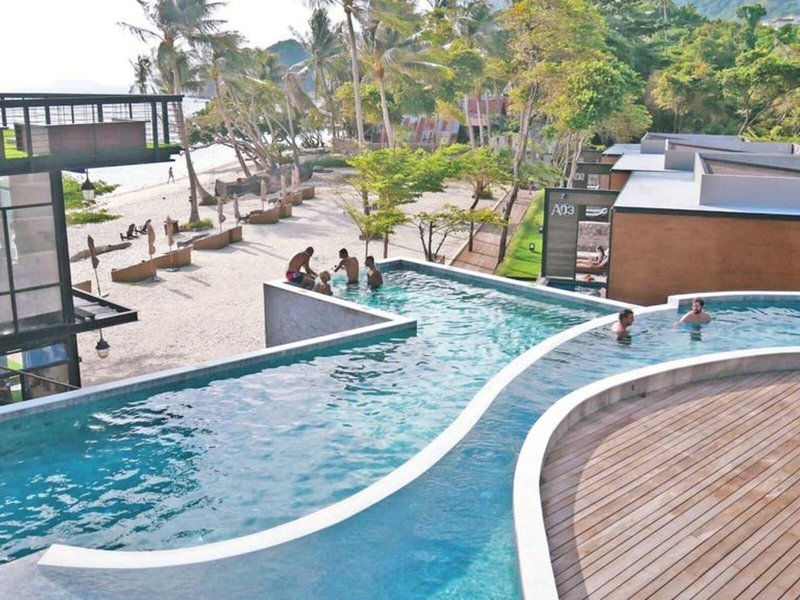 The Cabin Beach Resort 3