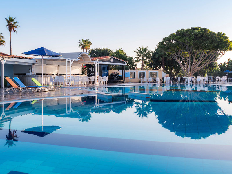 Atlantis Hotel 8
