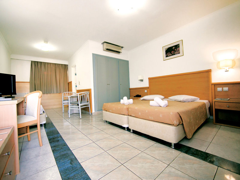 Atlantis Hotel 37