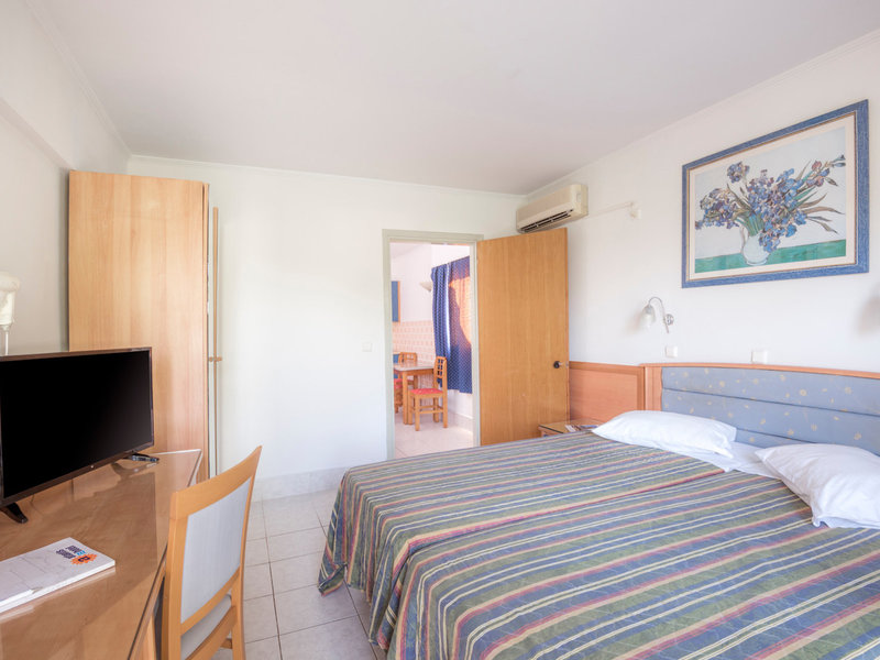 Atlantis Hotel 45