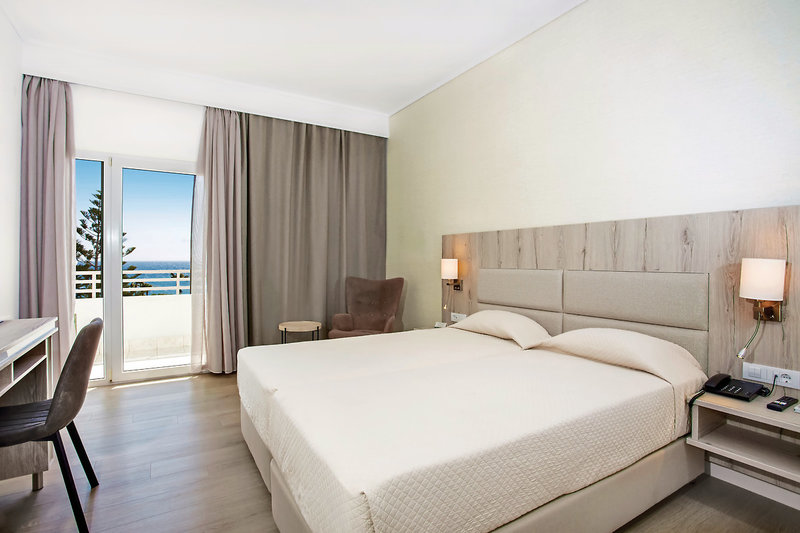 Atlantis Hotel 16