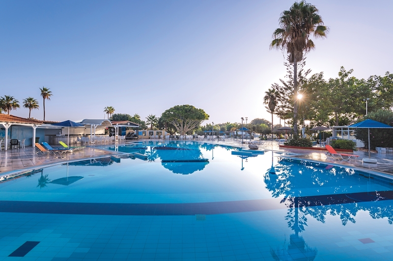 Atlantis Hotel 4