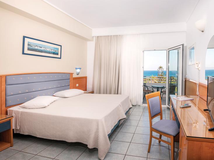 Atlantis Hotel 11