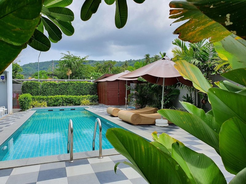 Big Buddha Hill Side 14