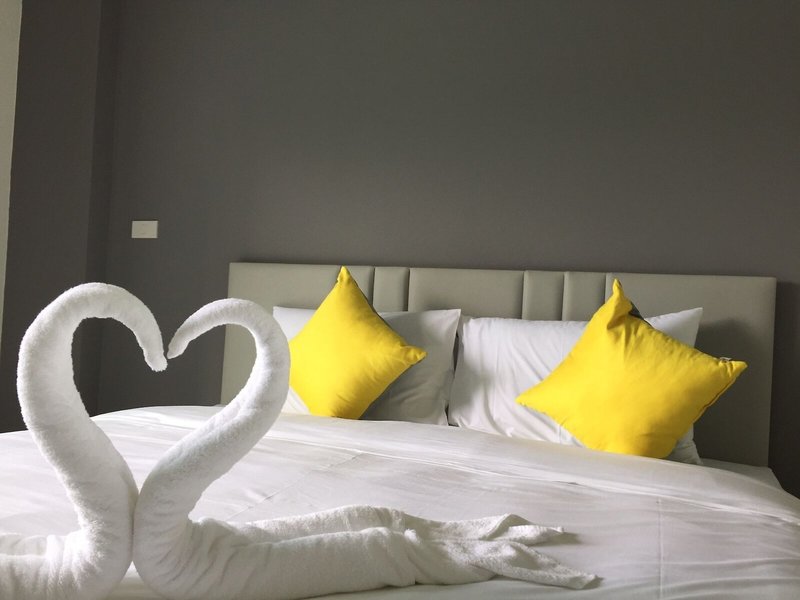 Big Buddha Hill Side 25