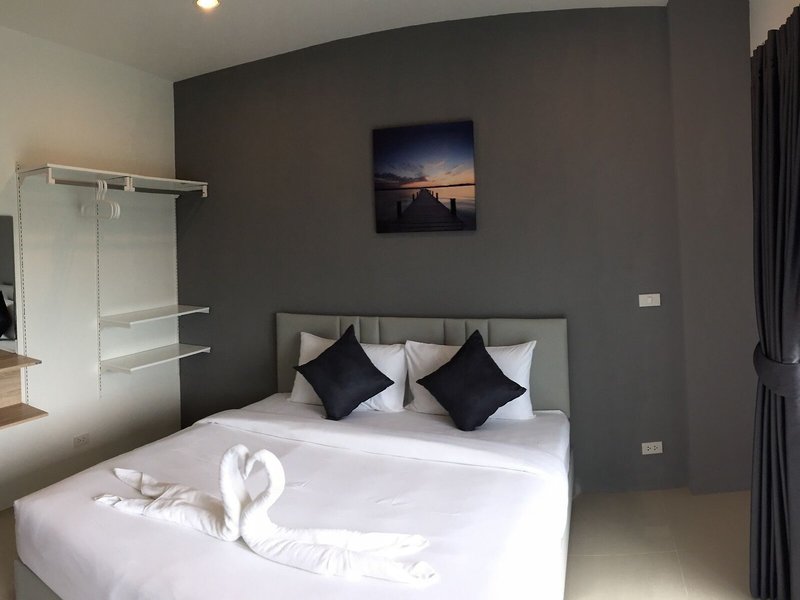 Big Buddha Hill Side 28