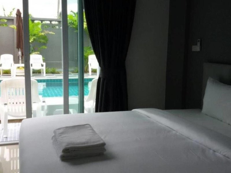 Big Buddha Hill Side 43