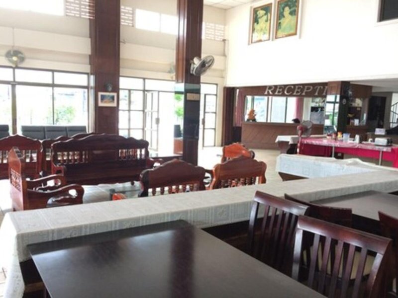 Lukmuang 2 Hotel 10