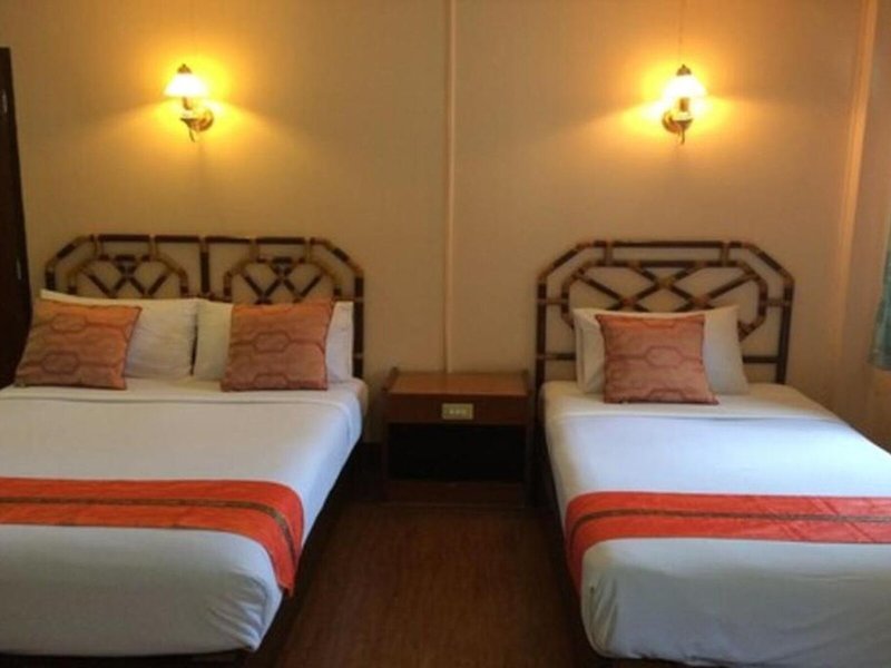 Lukmuang 2 Hotel 32