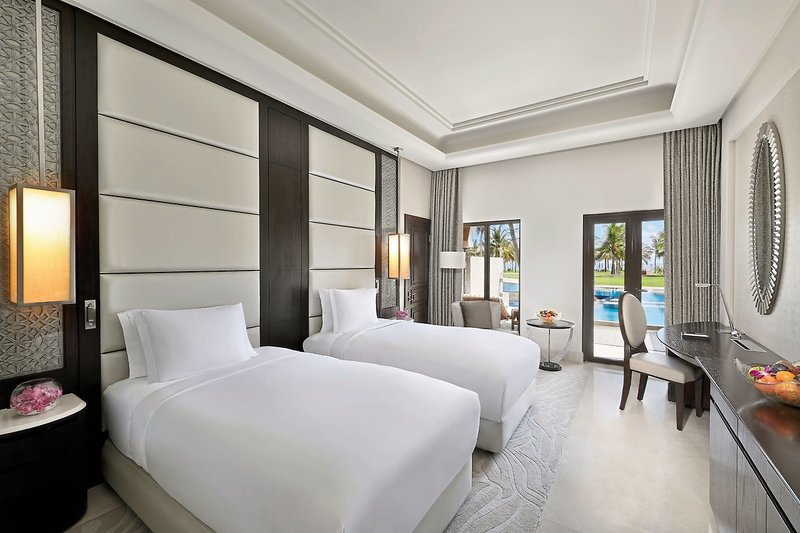 Al Bustan Palace - A Ritz-Carlton Hotel 10